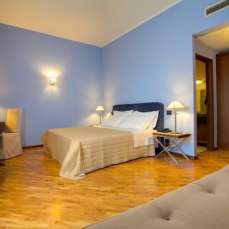 Hotel Messenion Messina Eksteriør bilde